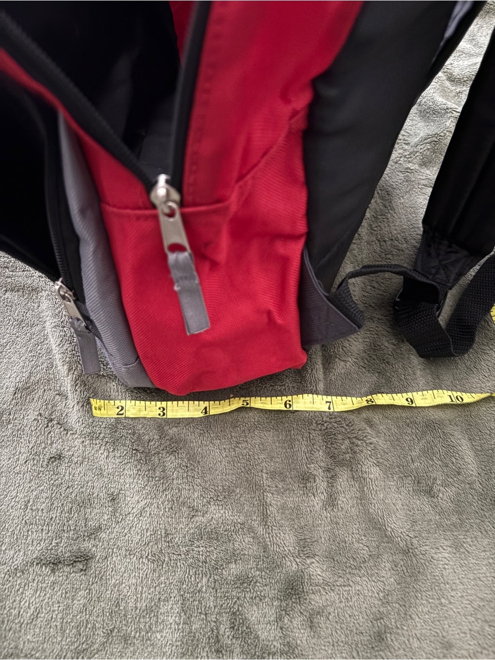 Compact Hiking Backpack - Picture 3 of 5